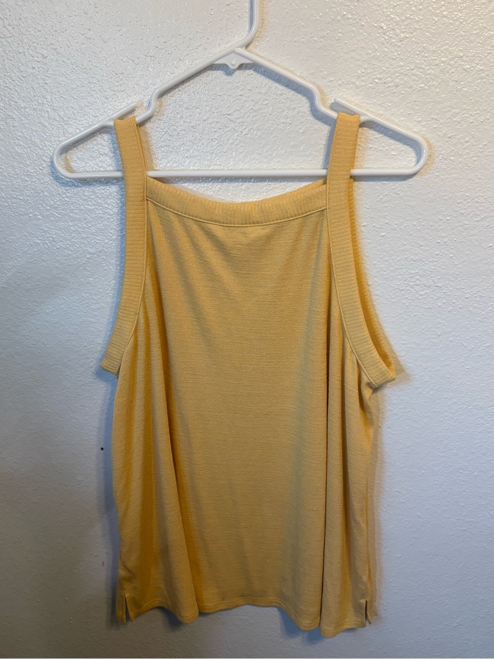 Market & Spruce Pale Yellow Square Neck Tank - Picture 4 of 5